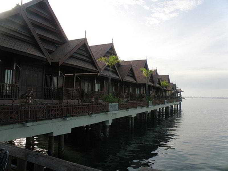 Pantai Gapura Makassar Hotell Eksteriør bilde